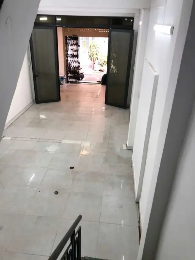 Cho thuê nhà hẻm Nguyễn Biểu Quận 5, TP.HCM – 3 phòng ngủ, giá 16 triệu