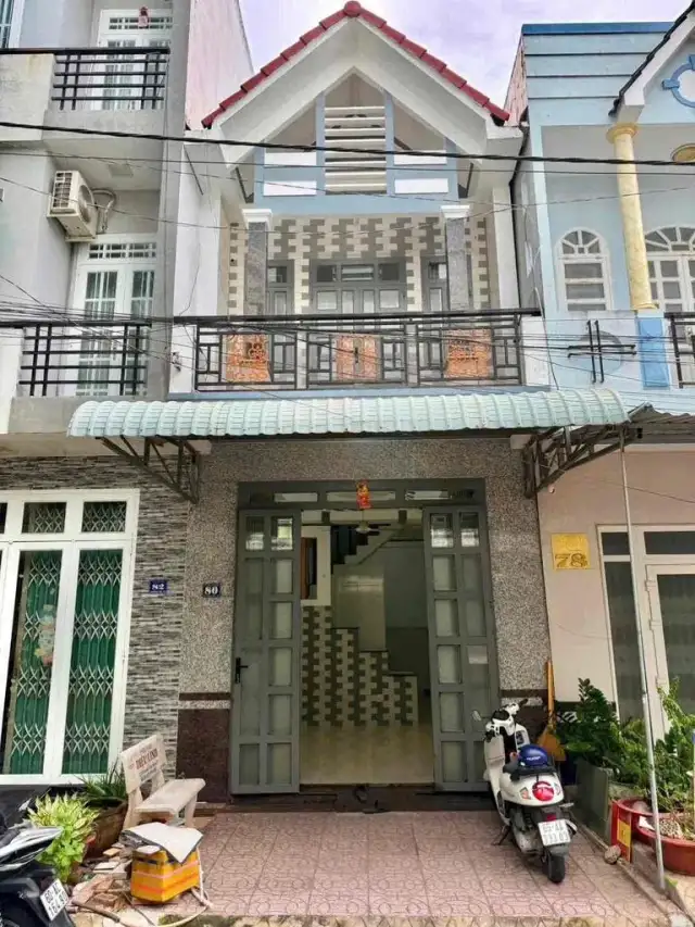 Cho thuê nhà mặt tiền Ninh Kieu, Can Tho – 2 phòng ngủ, giá 6 triệu