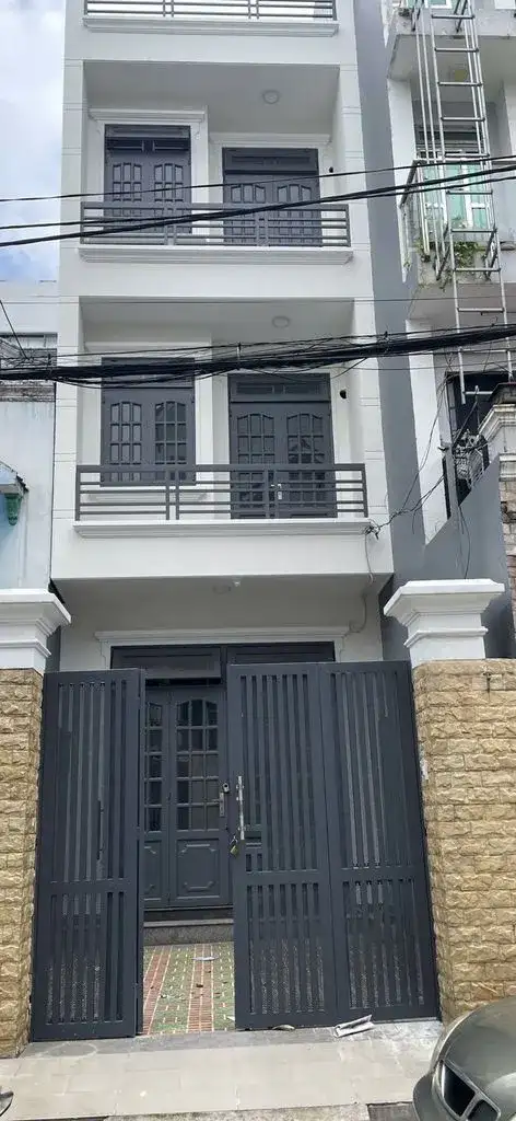 Cho thuê nhà mặt tiền Đường Số 4 Làng Báo Chí Quận 2 cũ, TP.HCM – 4 phòng ngủ, giá 25 triệu