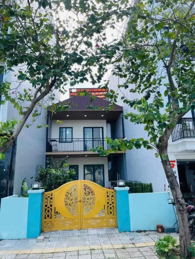 Cho thuê nhà mặt tiền Ngu Hanh Son, Da Nang – 2 phòng ngủ, giá 18 triệu Cho thuê nhà mặt tiền Ngu Hanh Son, Da Nang – 2 phòng ngủ, giá 18 triệu