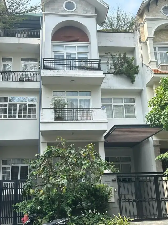 Cho thuê nhà hẻm Đường Số 15 Quận 7, TP.HCM – 5 phòng ngủ, giá 55 triệu
