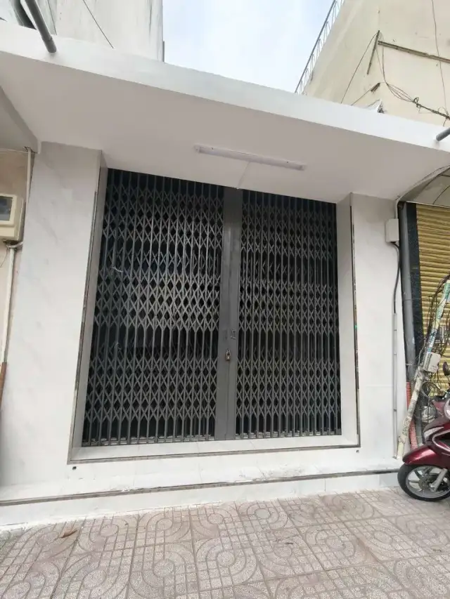 Cho thuê nhà mặt tiền Nguyễn Chí Thanh Quận 11, TP.HCM – 2 phòng ngủ, giá 35 triệu