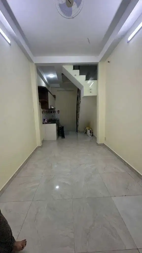 Cho thuê nhà hẻm Đường Trần Đình Xu Quận 1, TP.HCM – 2 phòng ngủ, giá 11 triệu