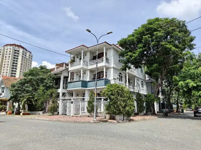 Cho thuê nhà hẻm Vũ Tông Phan Quận 2 cũ, Ho Chi Minh – 7 phòng ngủ, giá 70 triệu Cho thuê nhà hẻm Vũ Tông Phan Quận 2 cũ, Ho Chi Minh – 7 phòng ngủ, giá 70 triệu