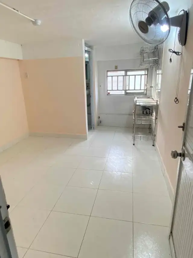 Cho thuê phòng trọ Nguyễn Giản Thanh Quận 10, TP.HCM – giá 2.5 triệu Cho thuê phòng trọ Nguyễn Giản Thanh Quận 10, TP.HCM – giá 2.5 triệu