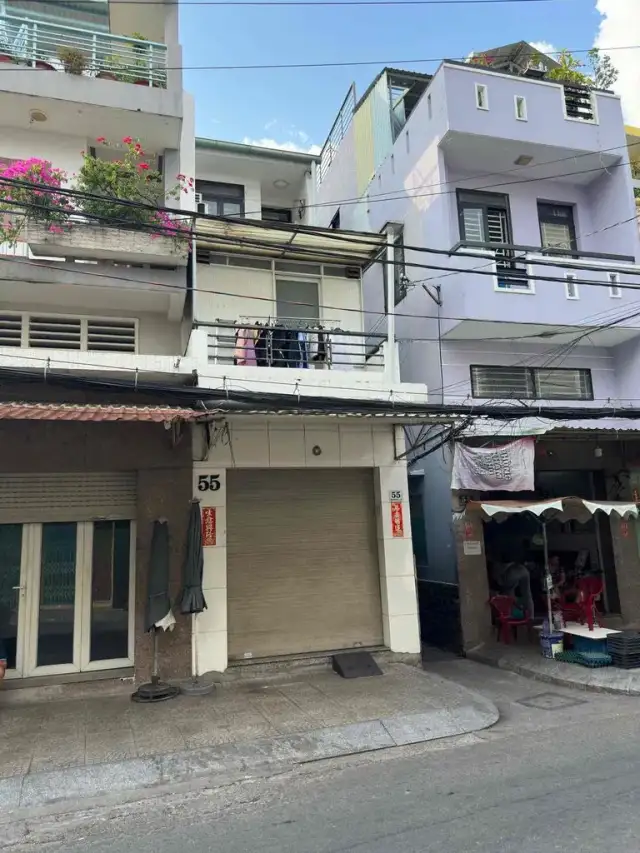 Bán nhà mặt tiền Nguyễn Đình Chiểu Quận Phú Nhuận, TP.HCM – 2 phòng ngủ, giá 9.5 tỷ Bán nhà mặt tiền Nguyễn Đình Chiểu Quận Phú Nhuận, TP.HCM – 2 phòng ngủ, giá 9.5 tỷ