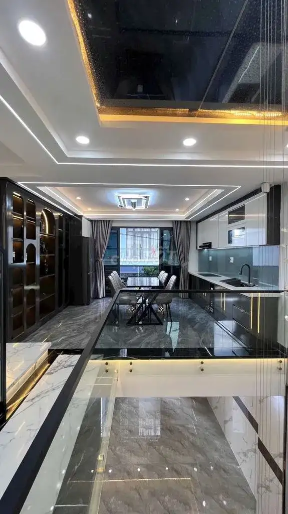 Cho thuê nhà hẻm Đường Dương Thị Giang Quận 12, TP.HCM – 6 phòng ngủ, giá 20 triệu