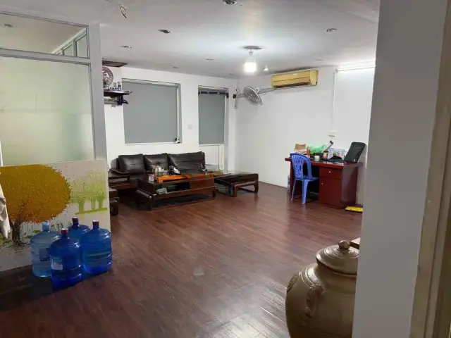 Cho thuê căn hộ chung cư Thái Hà Quận Đống Đa, Hà Nội – 3 phòng ngủ, giá 5.5 triệu