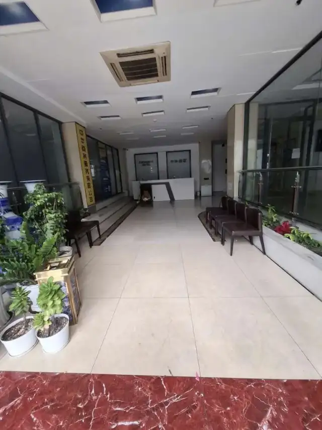 Cho thuê văn phòng Quận Bình Tân, Ho Chi Minh – 33 phòng ngủ, giá 170 triệu