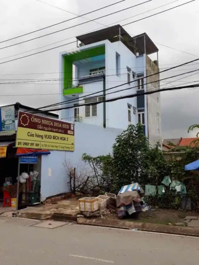 Cho thuê nhà mặt tiền Võ Văn Hát Quận 9 cũ, Ho Chi Minh – 4 phòng ngủ, giá 25 triệu Cho thuê nhà mặt tiền Võ Văn Hát Quận 9 cũ, Ho Chi Minh – 4 phòng ngủ, giá 25 triệu