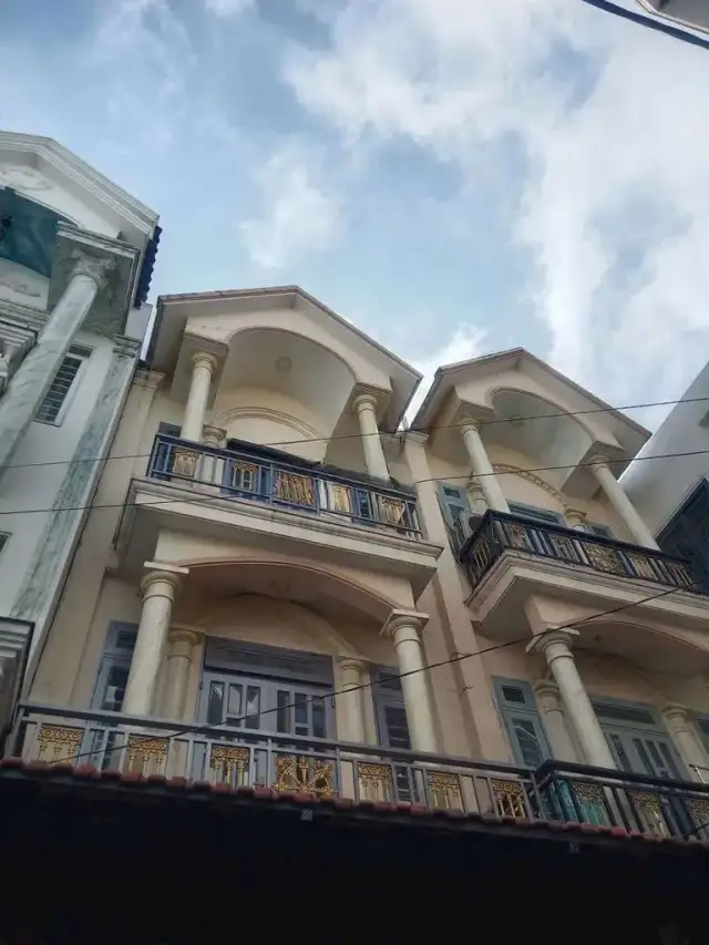 Cho thuê nhà hẻm Lê Văn Khương Quận 12, TP.HCM – 4 phòng ngủ, giá 9 triệu Cho thuê nhà hẻm Lê Văn Khương Quận 12, TP.HCM – 4 phòng ngủ, giá 9 triệu