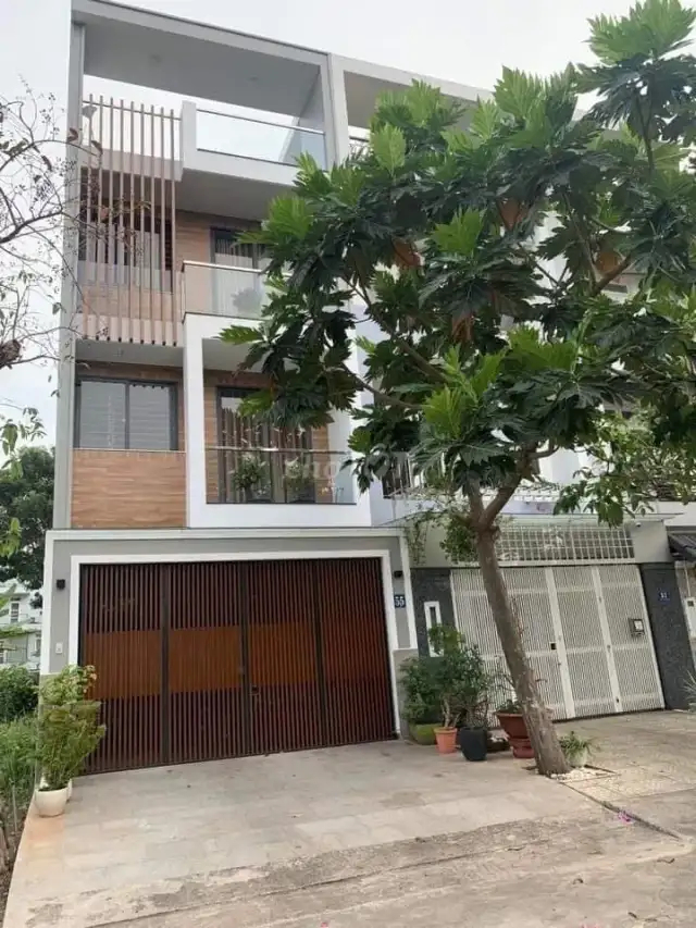 Cho thuê nhà mặt tiền Đặng Thùy Trâm Quận Bình Thạnh, TP.HCM – 5 phòng ngủ, giá 24 triệu Cho thuê nhà mặt tiền Đặng Thùy Trâm Quận Bình Thạnh, TP.HCM – 5 phòng ngủ, giá 24 triệu