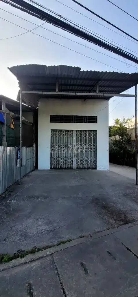 Cho thuê nhà mặt tiền Quốc lộ 1 Huyện Châu Thành A, Hậu Giang – 1 phòng ngủ, giá 5 triệu