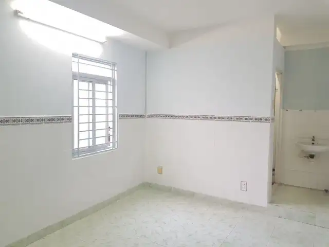 Cho thuê phòng trọ Thành Thái Quận 10, TP.HCM – 1 phòng ngủ, giá 3.5 triệu