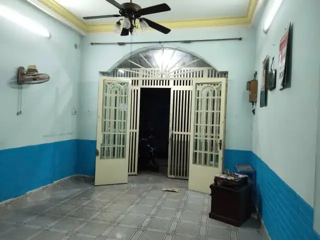 Cho thuê nhà hẻm Quốc Lộ 1A Bình Tân, TP.HCM – 3 phòng ngủ, giá 5 triệu