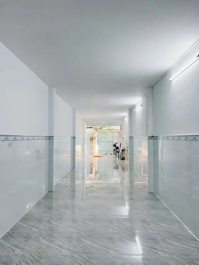 Cho thuê nhà hẻm Đường Đoàn Văn Bơ Quận 4, TP.HCM – 6 phòng ngủ, giá 1.8 triệu Cho thuê nhà hẻm Đường Đoàn Văn Bơ Quận 4, TP.HCM – 6 phòng ngủ, giá 1.8 triệu