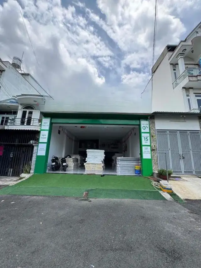 Cho thuê kho, nhà xưởng Đường Phan Văn Hớn Huyện Hóc Môn, TP.HCM – giá 15 triệu Cho thuê kho, nhà xưởng Đường Phan Văn Hớn Huyện Hóc Môn, TP.HCM – giá 15 triệu