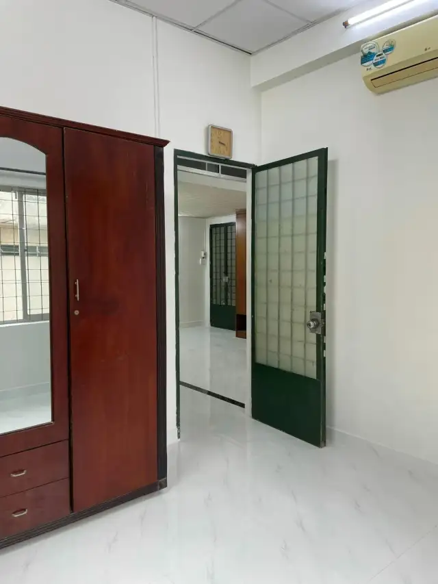 Cho thuê căn hộ chung cư Hẻm 226 Nguyễn Văn Lượng Quận 11, TP.HCM – 3 phòng ngủ, giá 9.5 triệu Cho thuê căn hộ chung cư Hẻm 226 Nguyễn Văn Lượng Quận 11, TP.HCM – 3 phòng ngủ, giá 9.5 triệu