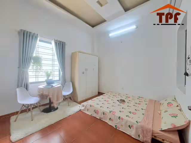 Cho thuê nhà hẻm 12cHuỳnh Văn Nghệ Quận Tân Bình, TP.HCM – 1 phòng ngủ, giá 3.7 triệu Cho thuê nhà hẻm 12cHuỳnh Văn Nghệ Quận Tân Bình, TP.HCM – 1 phòng ngủ, giá 3.7 triệu