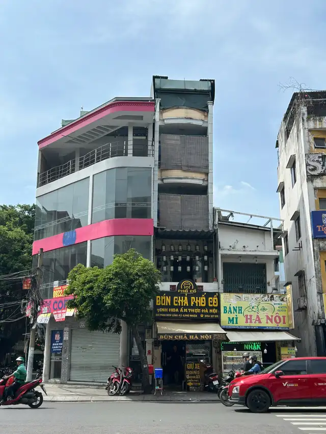 Bán nhà mặt tiền Phan Xích Long Quận Phú Nhuận, TP.HCM – 6 phòng ngủ, giá 33 tỷ