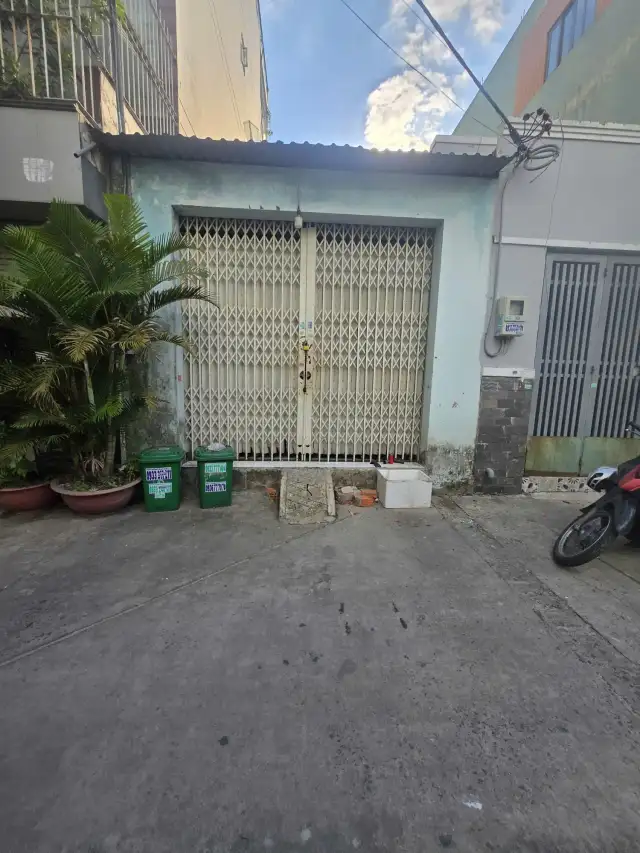 Bán nhà hẻm đường số 5 Quận Bình Tân, TP.HCM – 2 phòng ngủ, giá 4.8 tỷ Bán nhà hẻm đường số 5 Quận Bình Tân, TP.HCM – 2 phòng ngủ, giá 4.8 tỷ
