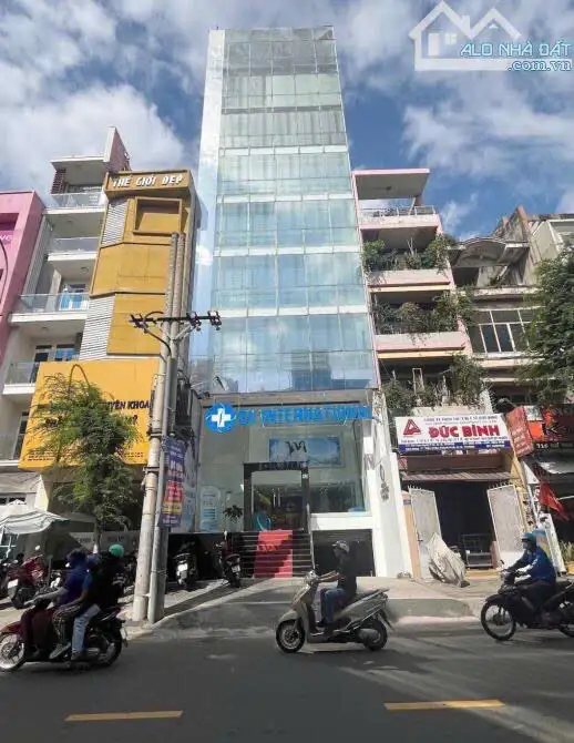 Bán nhà mặt tiền Sư Vạn Hạnh Quận 10, TP.HCM – giá 120 tỷ