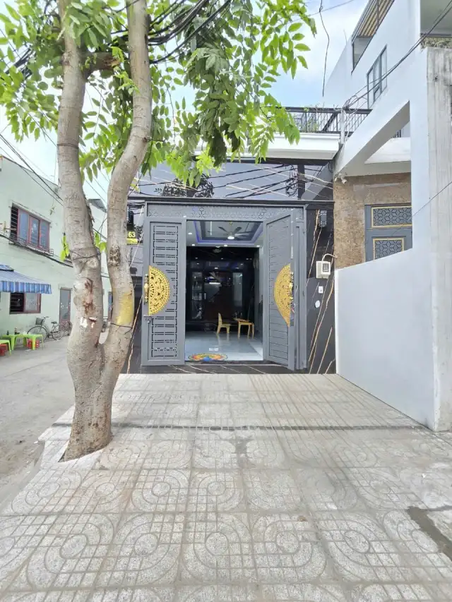 Bán nhà mặt tiền Bình Trị Đông Quận Bình Tân, TP.HCM – 4 phòng ngủ, giá 11.2 tỷ Bán nhà mặt tiền Bình Trị Đông Quận Bình Tân, TP.HCM – 4 phòng ngủ, giá 11.2 tỷ