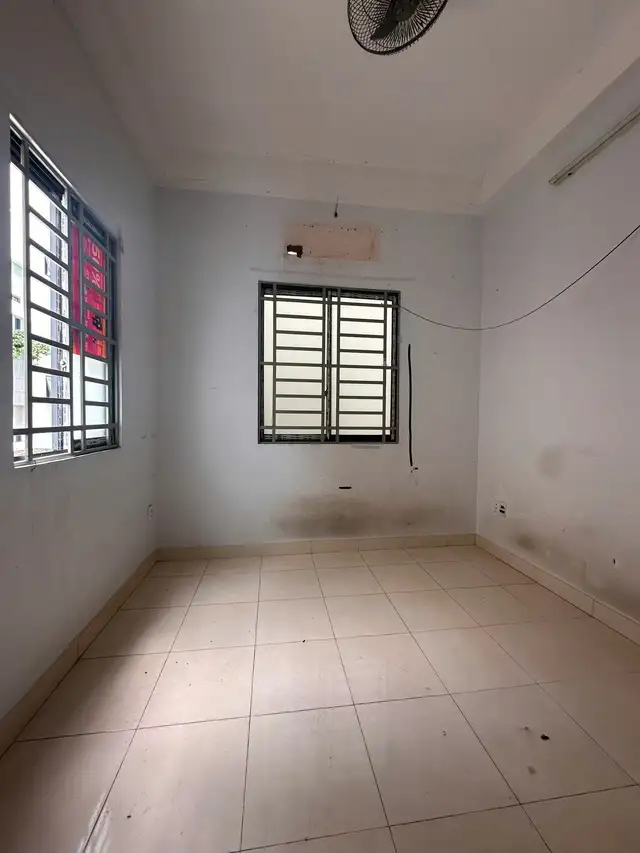 Bán nhà hẻm Lê Hồng Phong Quận 10, TP.HCM – 5 phòng ngủ, giá 8.3 tỷ