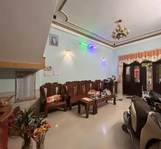 Bán nhà mặt tiền Mỹ Đa Đông 8 Quận Ngũ Hành Sơn, TP. Đà Nẵng – 3 phòng ngủ, giá 10.3 tỷ Bán nhà mặt tiền Mỹ Đa Đông 8 Quận Ngũ Hành Sơn, TP. Đà Nẵng – 3 phòng ngủ, giá 10.3 tỷ