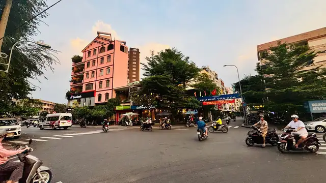 Bán nhà mặt tiền Vĩnh Hội Quận 4, TP.HCM – 1 phòng ngủ, giá 115 tỷ Bán nhà mặt tiền Vĩnh Hội Quận 4, TP.HCM – 1 phòng ngủ, giá 115 tỷ