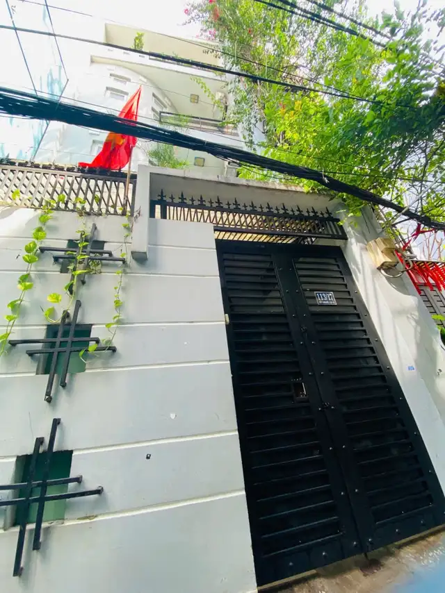 Bán nhà mặt tiền Trần Quang Diệu Quận 3, TP.HCM – 1 phòng ngủ, giá 10.8 tỷ