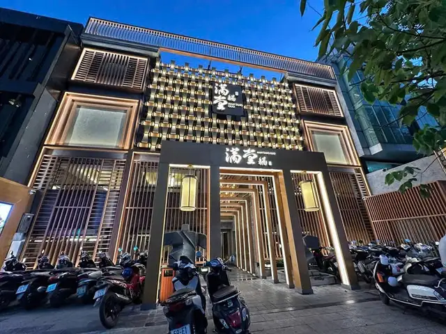 Bán nhà mặt tiền Phan Xích Long Quận Phú Nhuận, TP.HCM – 1 phòng ngủ, giá 193 tỷ