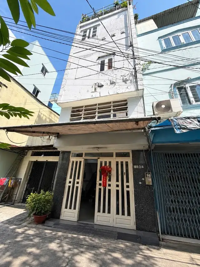 Bán nhà hẻm Hòa bình Quận Tân Phú, TP.HCM – 3 phòng ngủ, giá 3.6 tỷ Bán nhà hẻm Hòa bình Quận Tân Phú, TP.HCM – 3 phòng ngủ, giá 3.6 tỷ