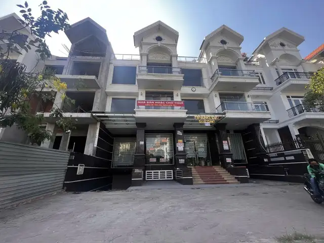 Bán nhà mặt tiền Hoàng Trọng Mậu Quận 7, TP.HCM – 1 phòng ngủ, giá 150 tỷ