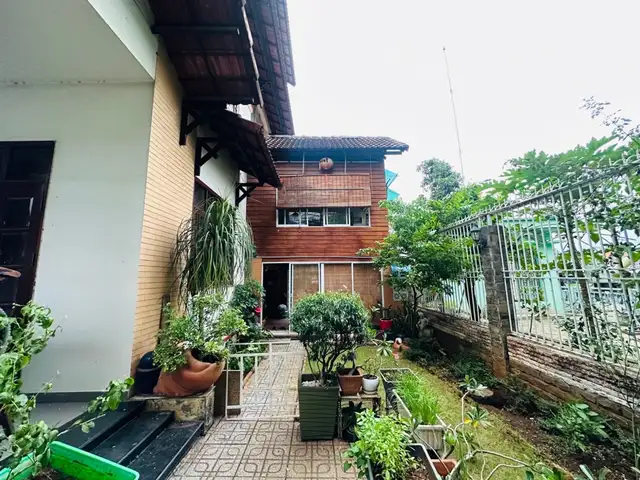 Bán nhà hẻm Đường số 9 Thành phố Thủ Đức, TP.HCM – 3 phòng ngủ, giá 20.5 tỷ