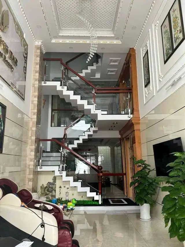 Bán nhà mặt tiền Bình thành Quận Bình Tân, TP.HCM – 5 phòng ngủ, giá 6.5 tỷ Bán nhà mặt tiền Bình thành Quận Bình Tân, TP.HCM – 5 phòng ngủ, giá 6.5 tỷ