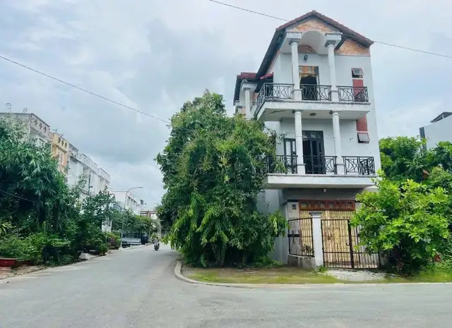 Bán nhà mặt tiền đường số 5 Quận Cái Răng, TP. Cần Thơ – 5 phòng ngủ, giá 4.6 tỷ