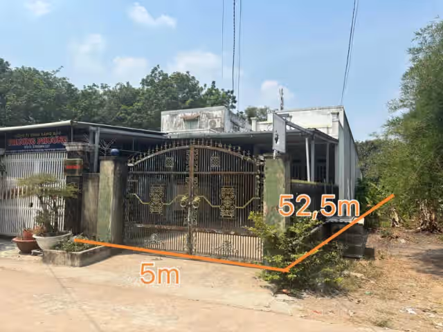 Bán nhà hẻm Thị xã Tân Uyên, Bình Dương – giá 2 tỷ Bán nhà hẻm Thị xã Tân Uyên, Bình Dương – giá 2 tỷ