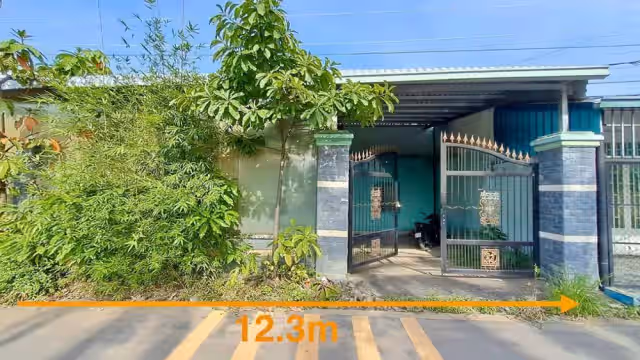 Bán nhà hẻm Thành phố Thủ Dầu Một, Bình Dương – giá 2.3 tỷ Bán nhà hẻm Thành phố Thủ Dầu Một, Bình Dương – giá 2.3 tỷ