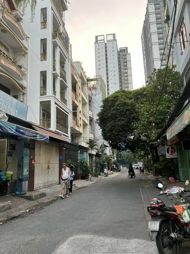 Bán nhà hẻm Đường 3 Tháng 2 Quận 10, TP.HCM – giá 26 tỷ