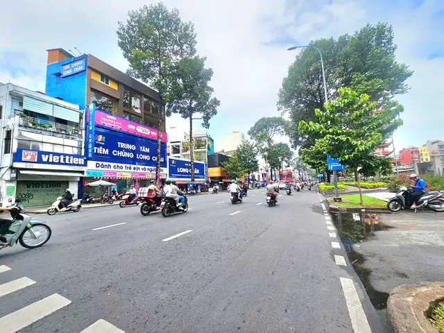 Bán nhà mặt tiền Đường 3 Tháng 2 Quận 10, TP.HCM – giá 12 tỷ