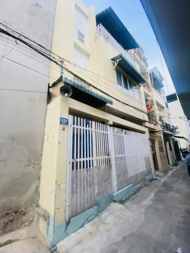 Bán nhà hẻm 93F Đình Phong Phú Quận 9, TP.HCM – 4 phòng ngủ, giá 6.3 tỷ
