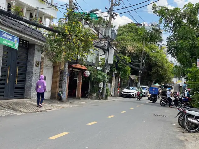 Bán nhà mặt tiền Nguyên Hồng Quận Bình Thạnh, TP.HCM – 1 phòng ngủ, giá 100 tỷ