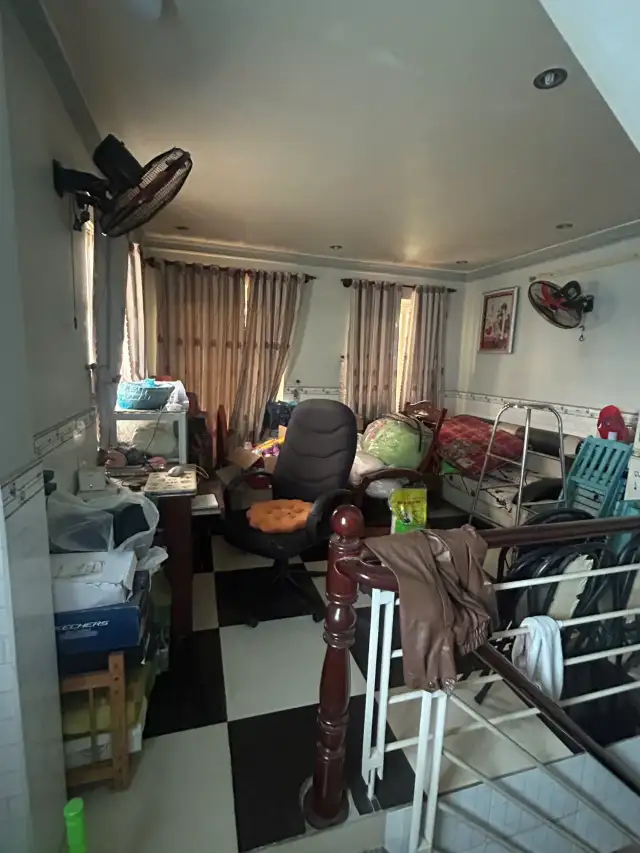 Bán nhà mặt tiền Ngô Quyền Quận 9, TP.HCM – 4 phòng ngủ, giá 8.3 tỷ Bán nhà mặt tiền Ngô Quyền Quận 9, TP.HCM – 4 phòng ngủ, giá 8.3 tỷ