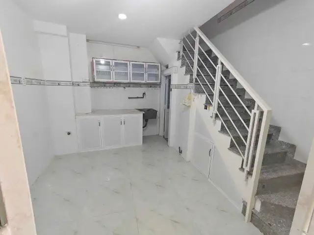 Bán nhà hẻm Nguyên Hồng Quận Gò Vấp, TP.HCM – 2 phòng ngủ, giá 2 tỷ Bán nhà hẻm Nguyên Hồng Quận Gò Vấp, TP.HCM – 2 phòng ngủ, giá 2 tỷ