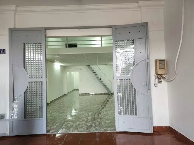 Bán nhà hẻm C15/1 ấp 3 Huyện Bình Chánh, TP.HCM – 2 phòng ngủ, giá 5 tỷ Bán nhà hẻm C15/1 ấp 3 Huyện Bình Chánh, TP.HCM – 2 phòng ngủ, giá 5 tỷ