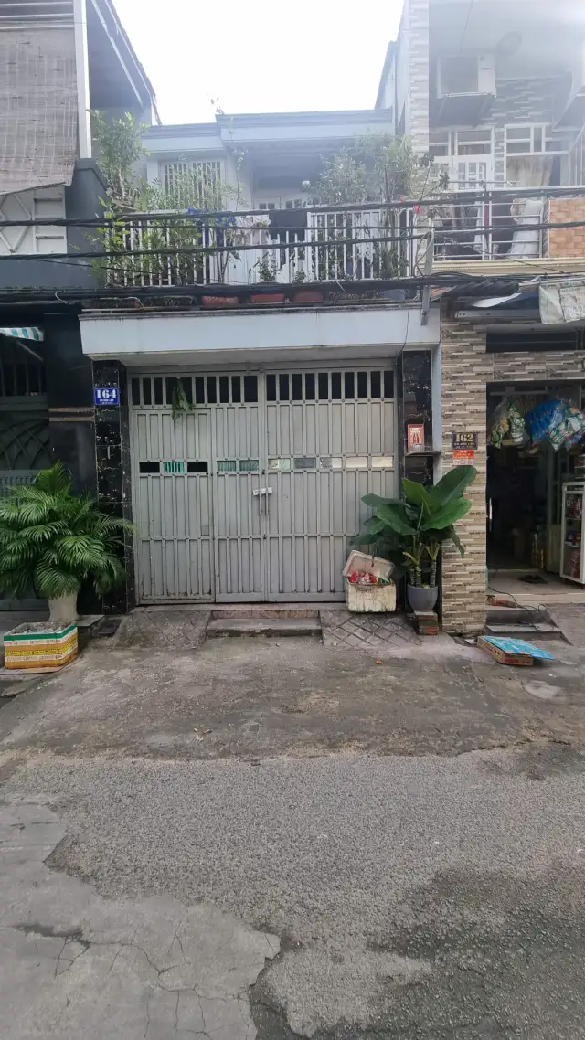 Bán nhà mặt tiền Đô Đốc Lộc Quận Tân Phú, TP.HCM – 3 phòng ngủ, giá 7.2 tỷ Bán nhà mặt tiền Đô Đốc Lộc Quận Tân Phú, TP.HCM – 3 phòng ngủ, giá 7.2 tỷ