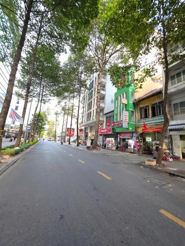 Bán nhà mặt tiền Nguyễn Công Trứ Quận 1, TP.HCM – giá 64 tỷ