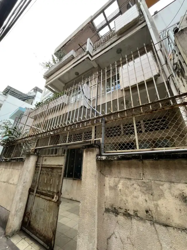 Bán nhà hẻm 308/20 Nguyễn Tri Phương, Phường 8, Quận 10 Quận 10, TP.HCM – 4 phòng ngủ, giá 17 tỷ Bán nhà hẻm 308/20 Nguyễn Tri Phương, Phường 8, Quận 10 Quận 10, TP.HCM – 4 phòng ngủ, giá 17 tỷ