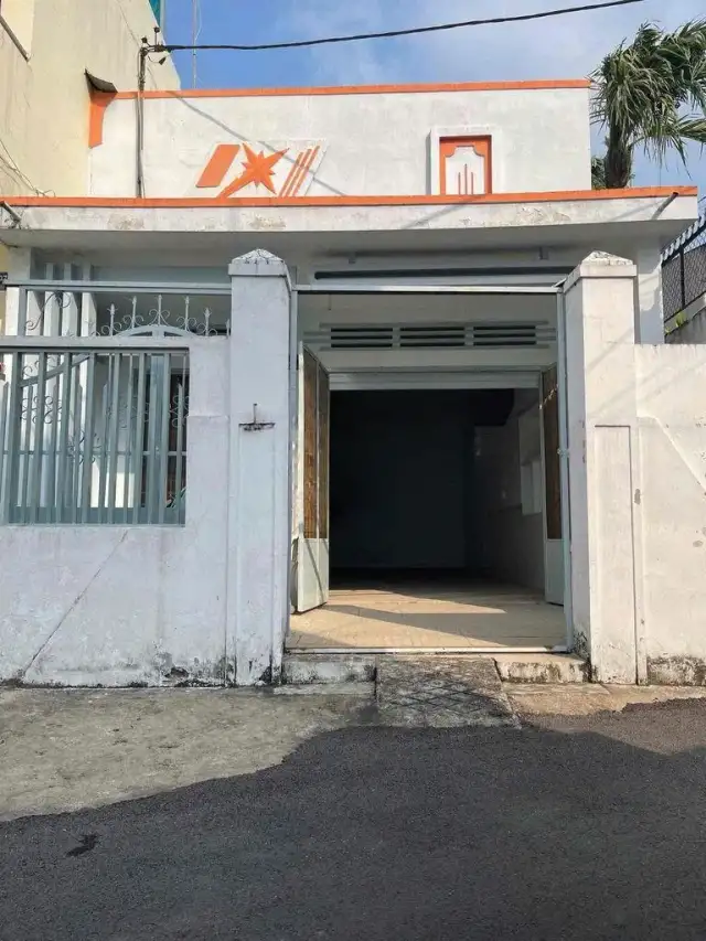 Bán nhà hẻm 27/15 đường số 2, KP3 Thành phố Thủ Đức, TP.HCM – 2 phòng ngủ, giá 7.6 tỷ Bán nhà hẻm 27/15 đường số 2, KP3 Thành phố Thủ Đức, TP.HCM – 2 phòng ngủ, giá 7.6 tỷ